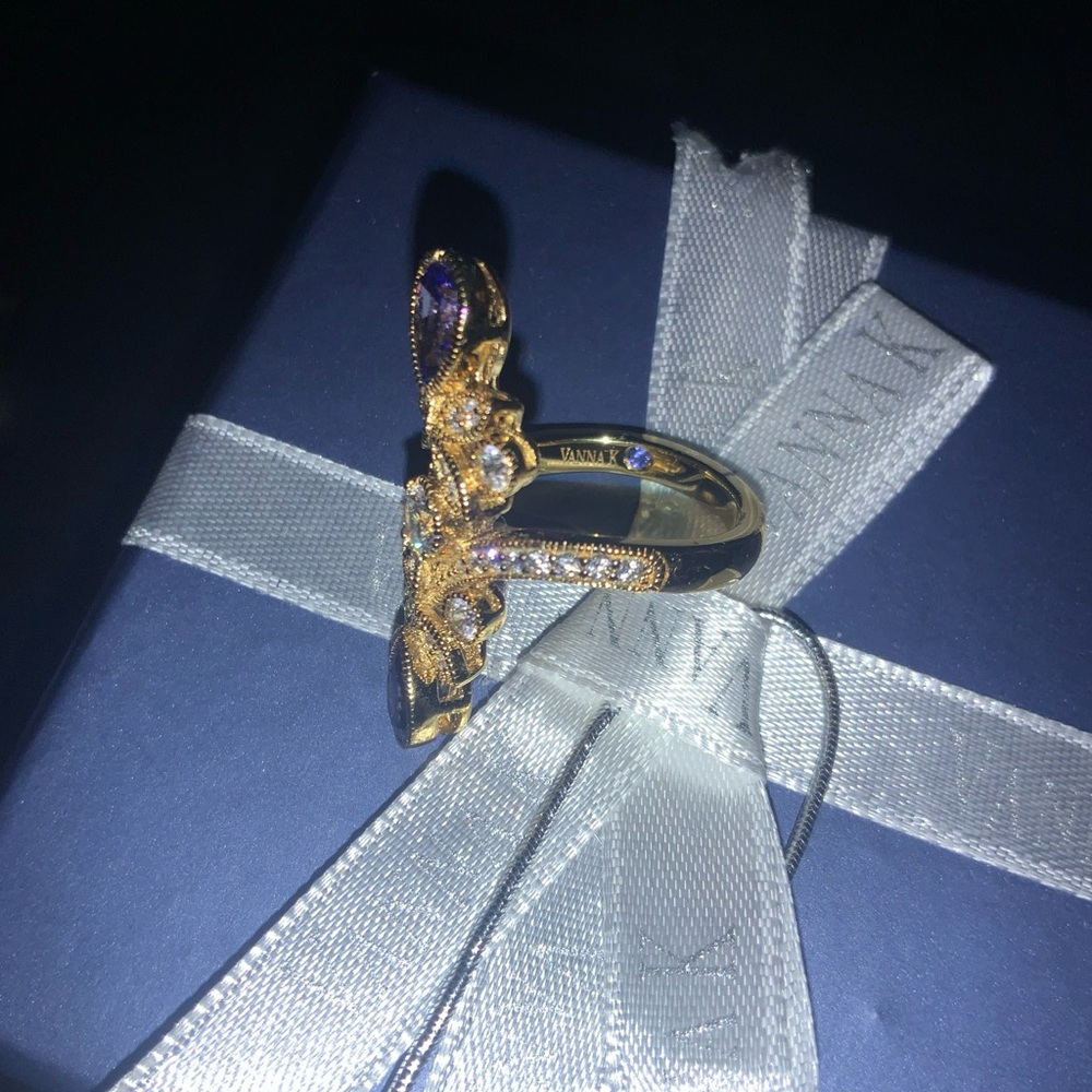Tanzanite and white diamond simulant ring - Picture 3 of 5